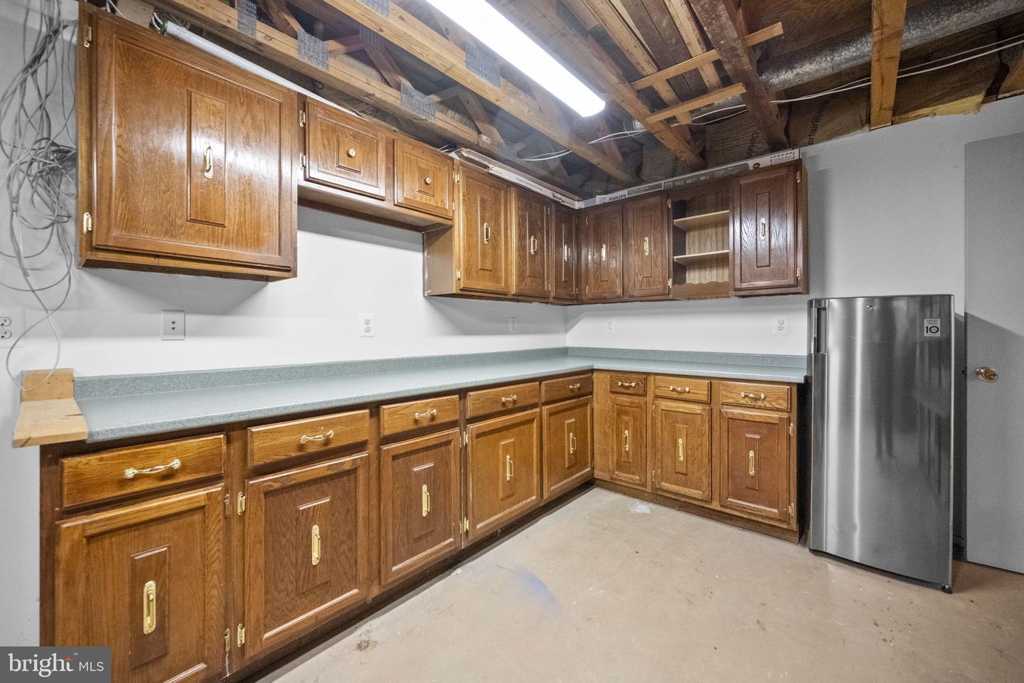 8104 VIOLA ST, SPRINGFIELD, Virginia 22152, 4 Bedrooms Bedrooms, ,3 BathroomsBathrooms,Residential,For sale,8104 VIOLA ST,VAFX2284756 MLS # VAFX2284756