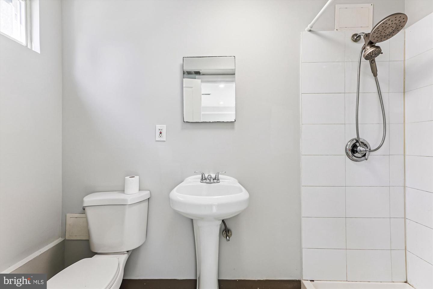 4225 MEADE ST NE, WASHINGTON, District Of Columbia 20019, ,Residential,For sale,4225 MEADE ST NE,DCDC2240364 MLS # DCDC2240364