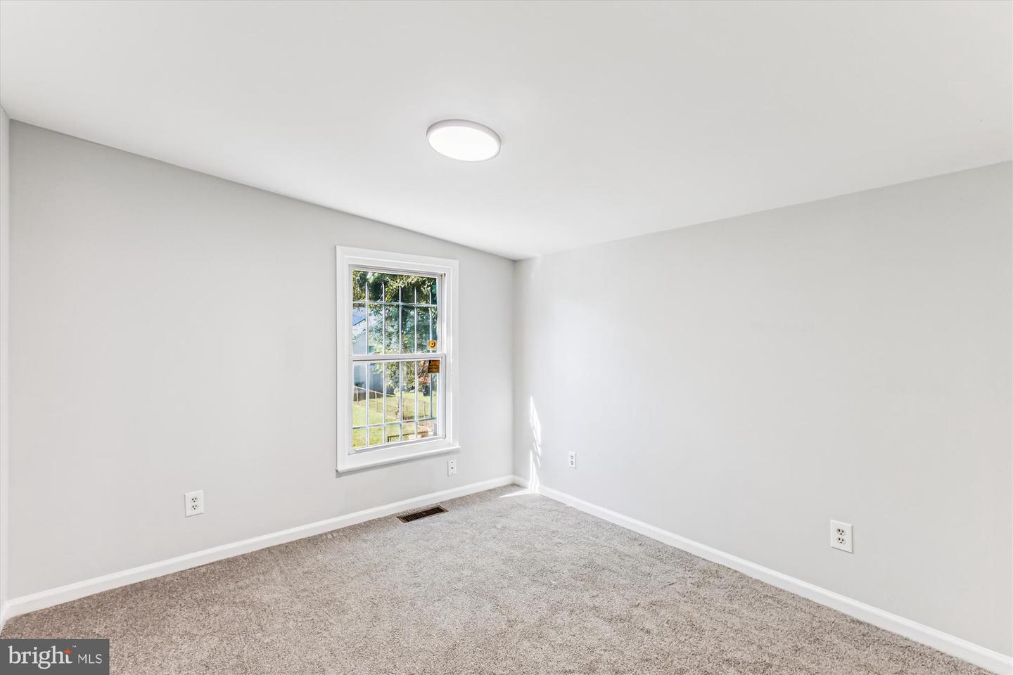 4225 MEADE ST NE, WASHINGTON, District Of Columbia 20019, ,Residential,For sale,4225 MEADE ST NE,DCDC2240364 MLS # DCDC2240364