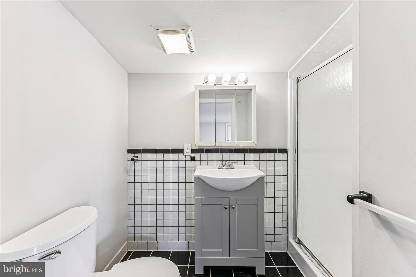 4225 MEADE ST NE, WASHINGTON, District Of Columbia 20019, ,Residential,For sale,4225 MEADE ST NE,DCDC2240364 MLS # DCDC2240364