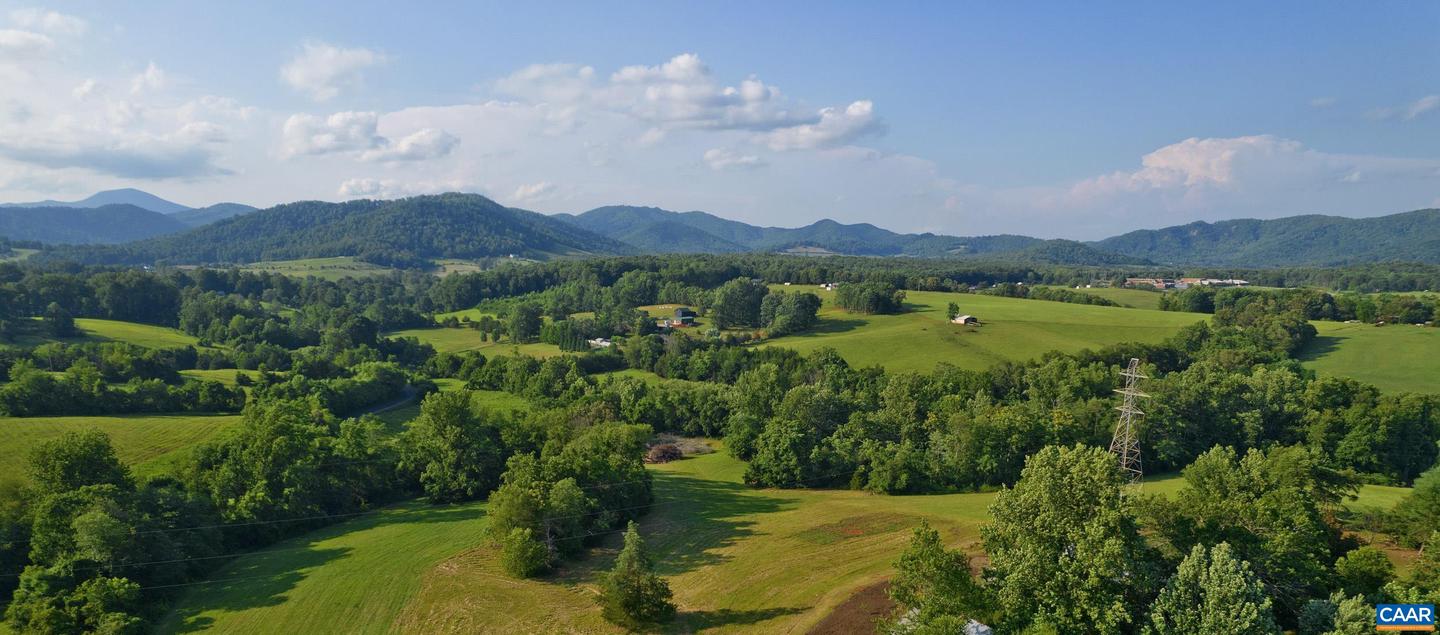 294 & 262 FRESHWATER COVE LN, LOVINGSTON, Virginia 22949, 5 Bedrooms Bedrooms, ,5 BathroomsBathrooms,Residential,For sale,294 & 262 FRESHWATER COVE LN,672288 MLS # 672288