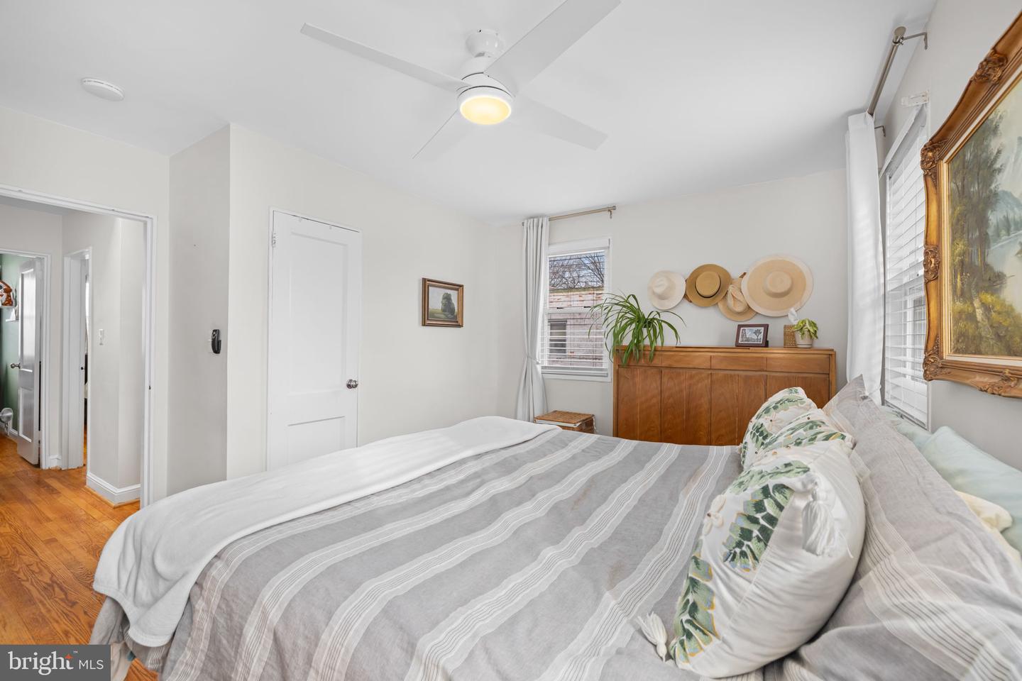 3209 13TH RD S, ARLINGTON, Virginia 22204, 3 Bedrooms Bedrooms, ,2 BathroomsBathrooms,Residential,For sale,3209 13TH RD S,VAAR2067494 MLS # VAAR2067494