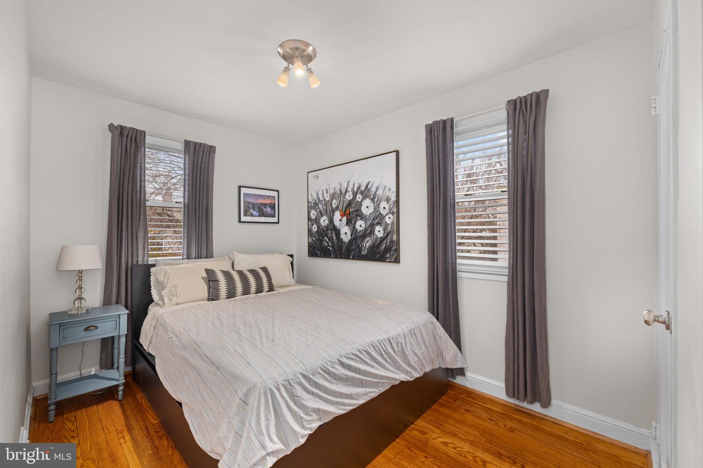 3209 13TH RD S, ARLINGTON, Virginia 22204, 3 Bedrooms Bedrooms, ,2 BathroomsBathrooms,Residential,For sale,3209 13TH RD S,VAAR2067494 MLS # VAAR2067494