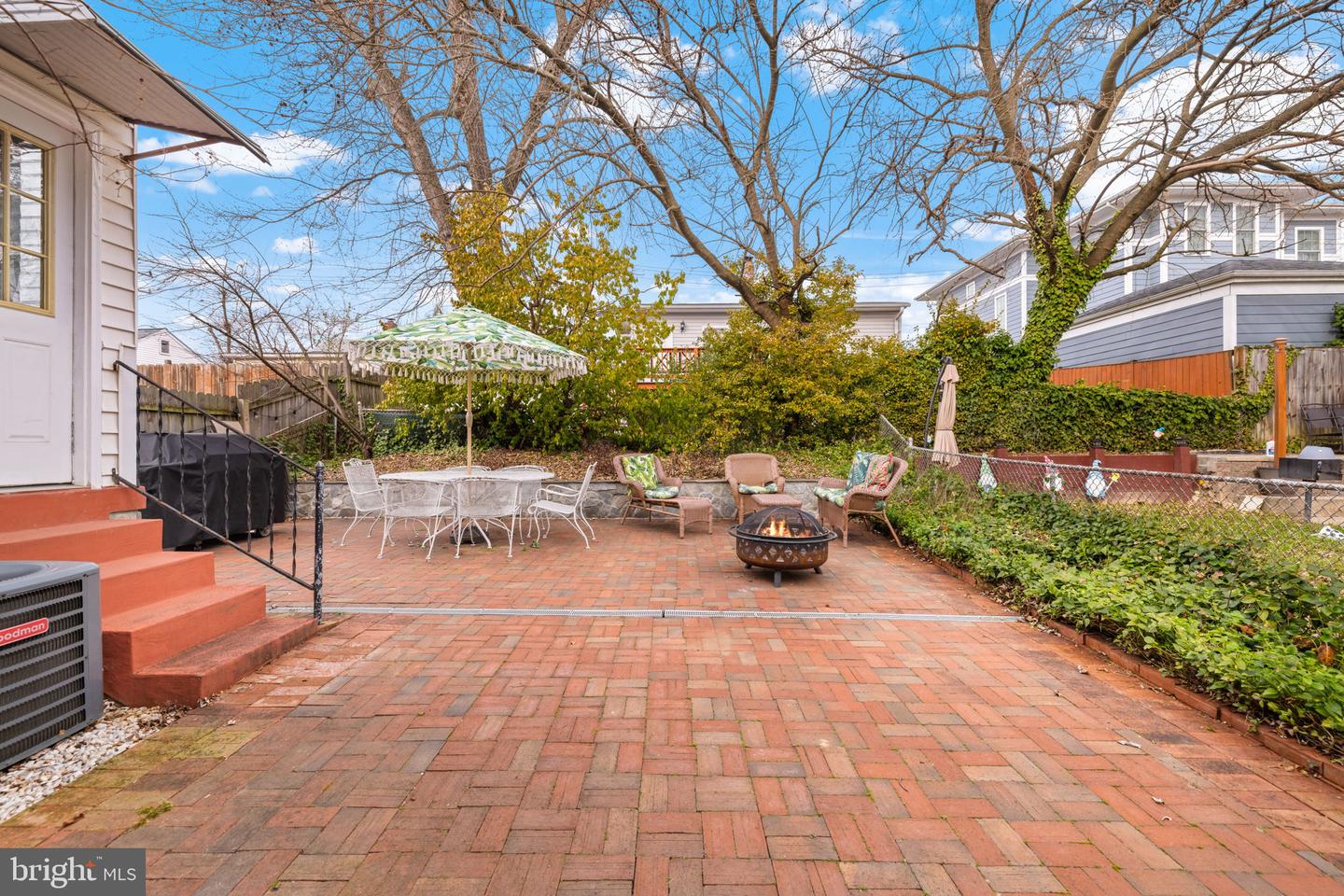 3209 13TH RD S, ARLINGTON, Virginia 22204, 3 Bedrooms Bedrooms, ,2 BathroomsBathrooms,Residential,For sale,3209 13TH RD S,VAAR2067494 MLS # VAAR2067494