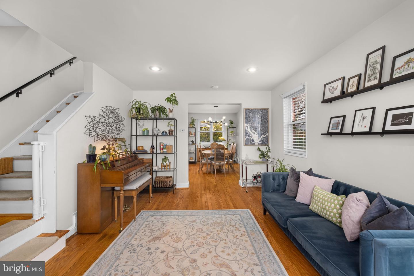 3209 13TH RD S, ARLINGTON, Virginia 22204, 3 Bedrooms Bedrooms, ,2 BathroomsBathrooms,Residential,For sale,3209 13TH RD S,VAAR2067494 MLS # VAAR2067494