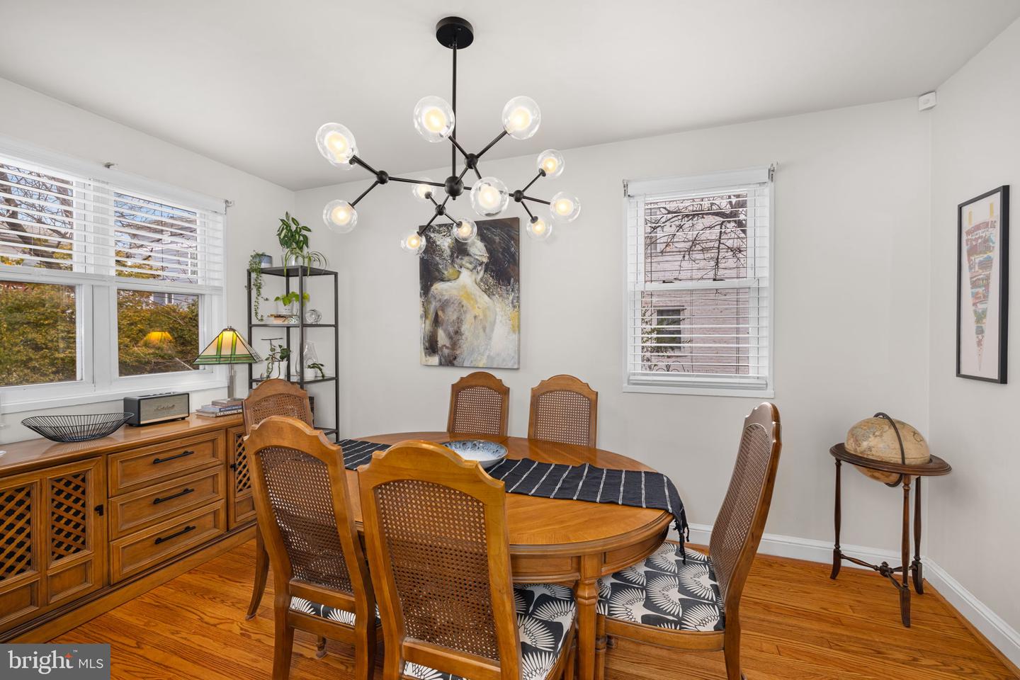 3209 13TH RD S, ARLINGTON, Virginia 22204, 3 Bedrooms Bedrooms, ,2 BathroomsBathrooms,Residential,For sale,3209 13TH RD S,VAAR2067494 MLS # VAAR2067494