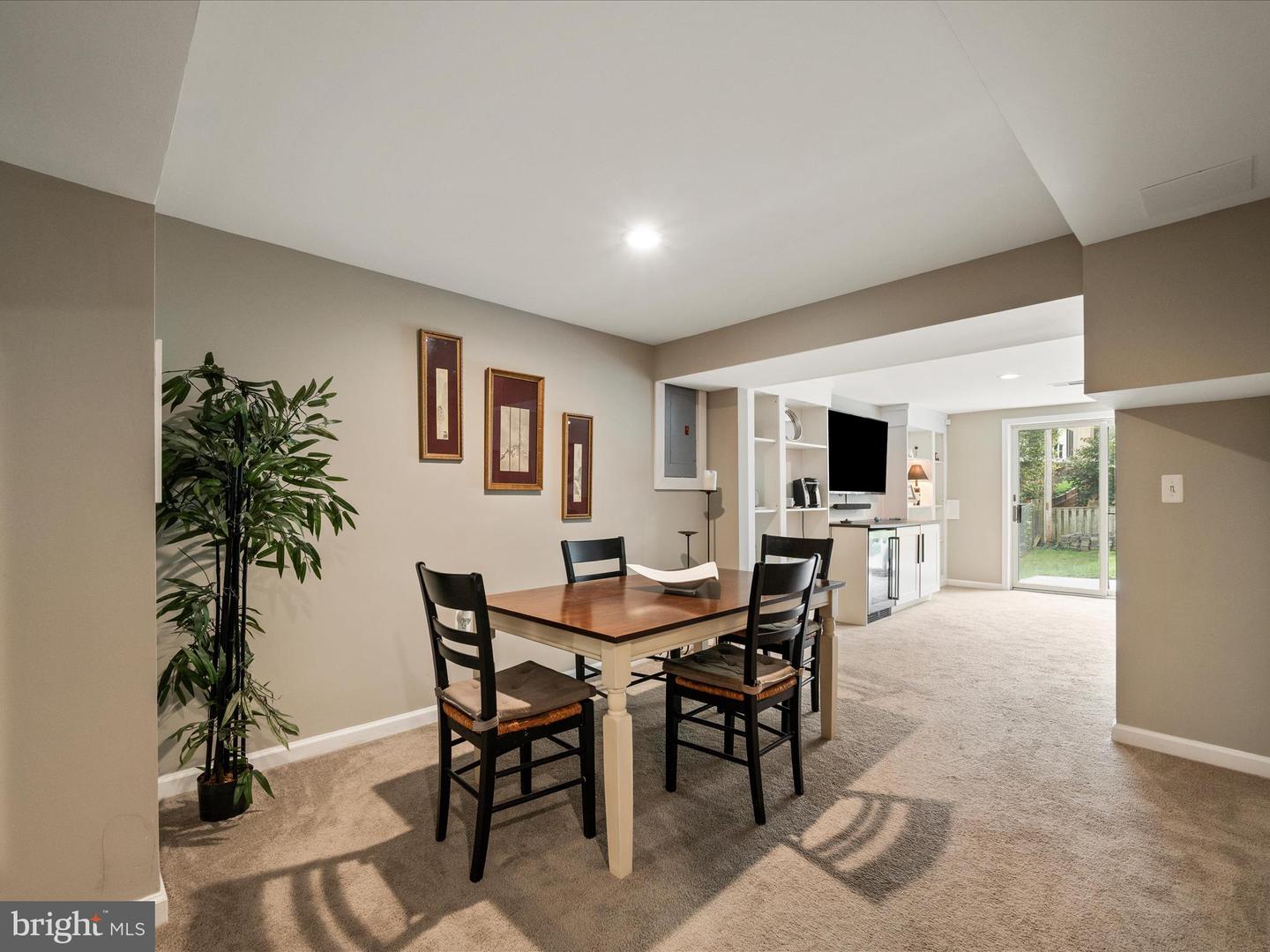 501 JEFFERSON ST, WINCHESTER, Virginia 22601, 5 Bedrooms Bedrooms, ,2 BathroomsBathrooms,Residential,For sale,501 JEFFERSON ST,VAWI2009708 MLS # VAWI2009708