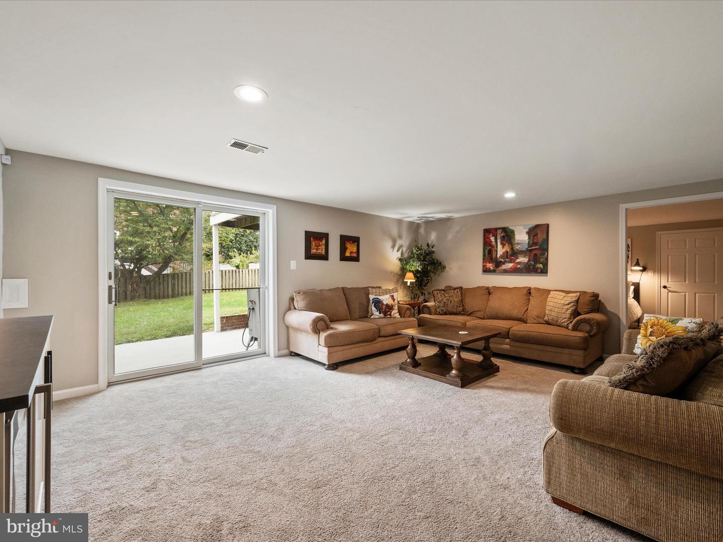 501 JEFFERSON ST, WINCHESTER, Virginia 22601, 5 Bedrooms Bedrooms, ,2 BathroomsBathrooms,Residential,For sale,501 JEFFERSON ST,VAWI2009708 MLS # VAWI2009708