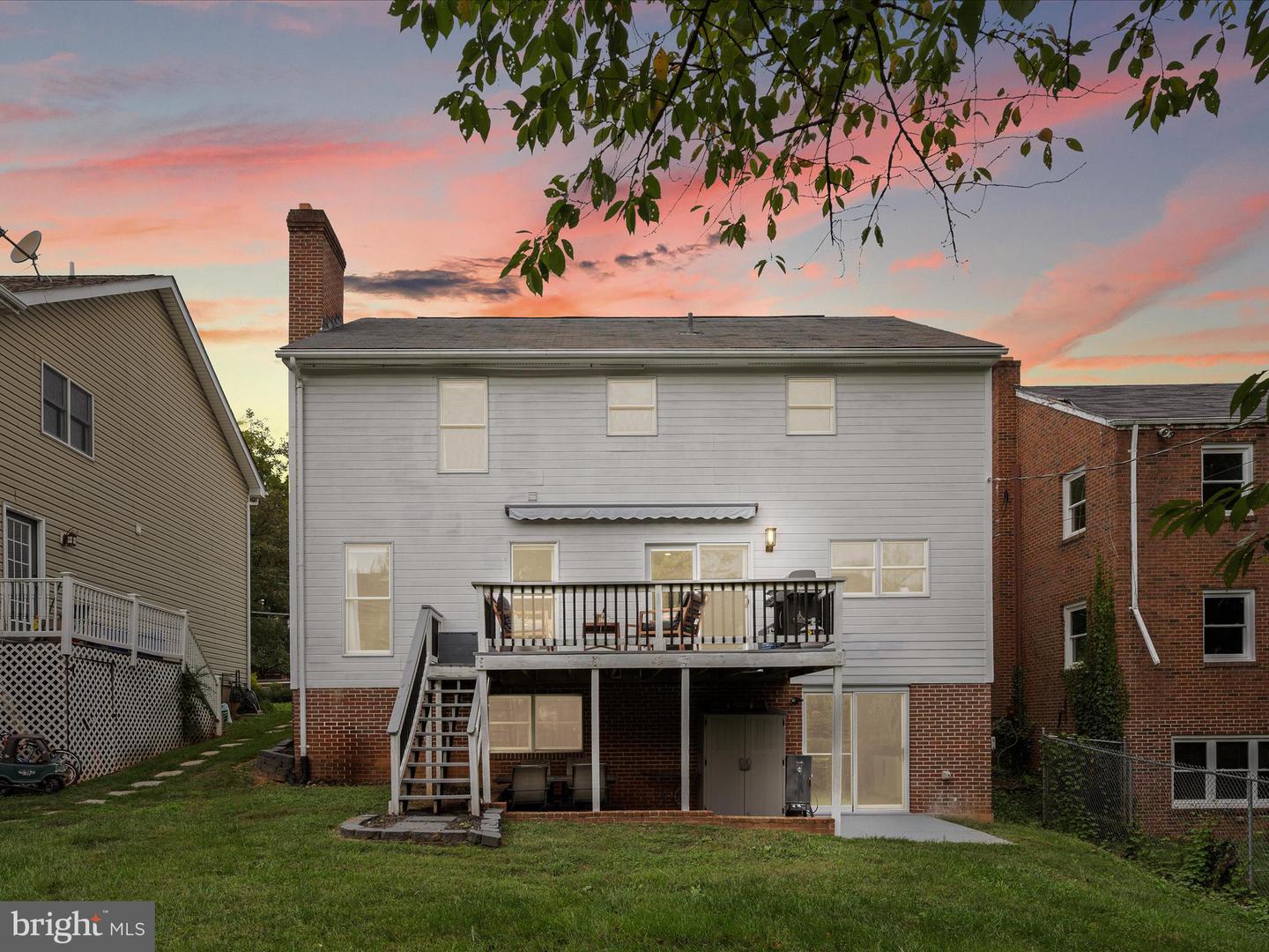 501 JEFFERSON ST, WINCHESTER, Virginia 22601, 5 Bedrooms Bedrooms, ,2 BathroomsBathrooms,Residential,For sale,501 JEFFERSON ST,VAWI2009708 MLS # VAWI2009708