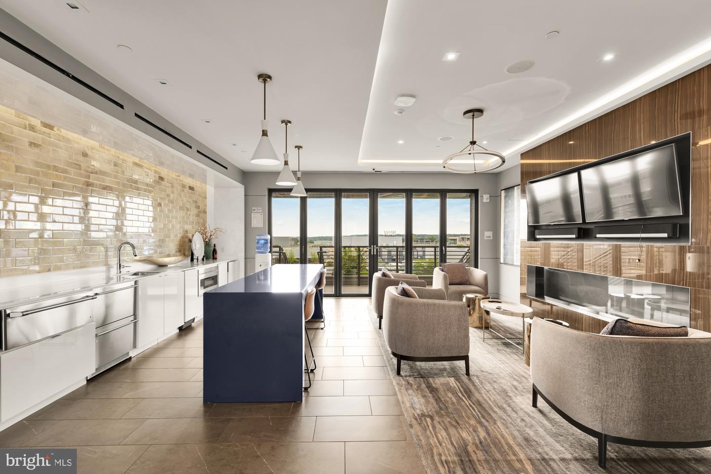 1211 VAN ST SE #718, WASHINGTON, District Of Columbia 20003, 2 Bedrooms Bedrooms, ,2 BathroomsBathrooms,Residential,For sale,1211 VAN ST SE #718,DCDC2240386 MLS # DCDC2240386