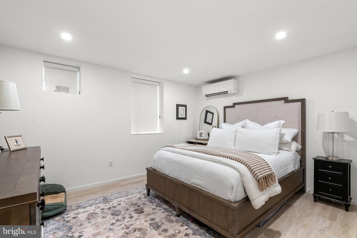 2815 39TH ST NW, WASHINGTON, District Of Columbia 20007, 6 Bedrooms Bedrooms, ,4 BathroomsBathrooms,Residential,For sale,2815 39TH ST NW,DCDC2240400 MLS # DCDC2240400