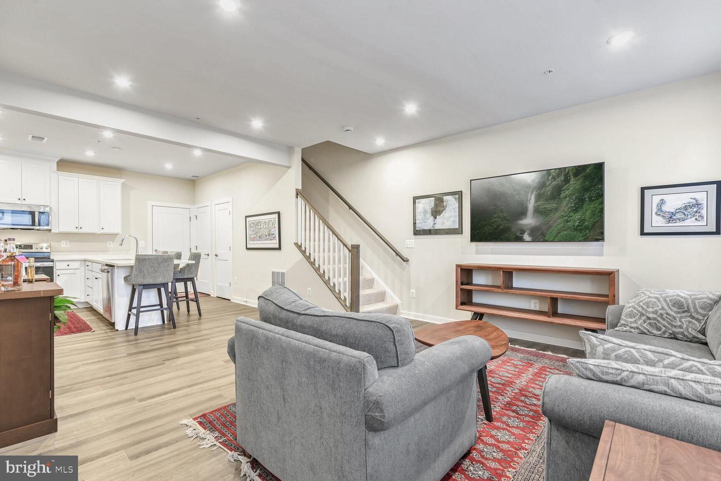 20276 NEWFOUNDLAND SQ, ASHBURN, Virginia 20147, 2 Bedrooms Bedrooms, ,2 BathroomsBathrooms,Residential,For sale,20276 NEWFOUNDLAND SQ,VALO2113582 MLS # VALO2113582