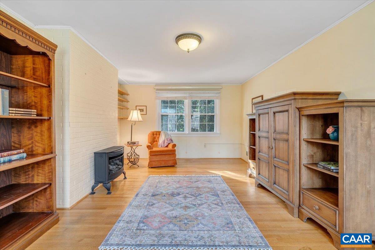 3558 SW HARTLAND RD, ROANOKE, Virginia 24015, 3 Bedrooms Bedrooms, ,2 BathroomsBathrooms,Residential,For sale,3558 SW HARTLAND RD,672294 MLS # 672294