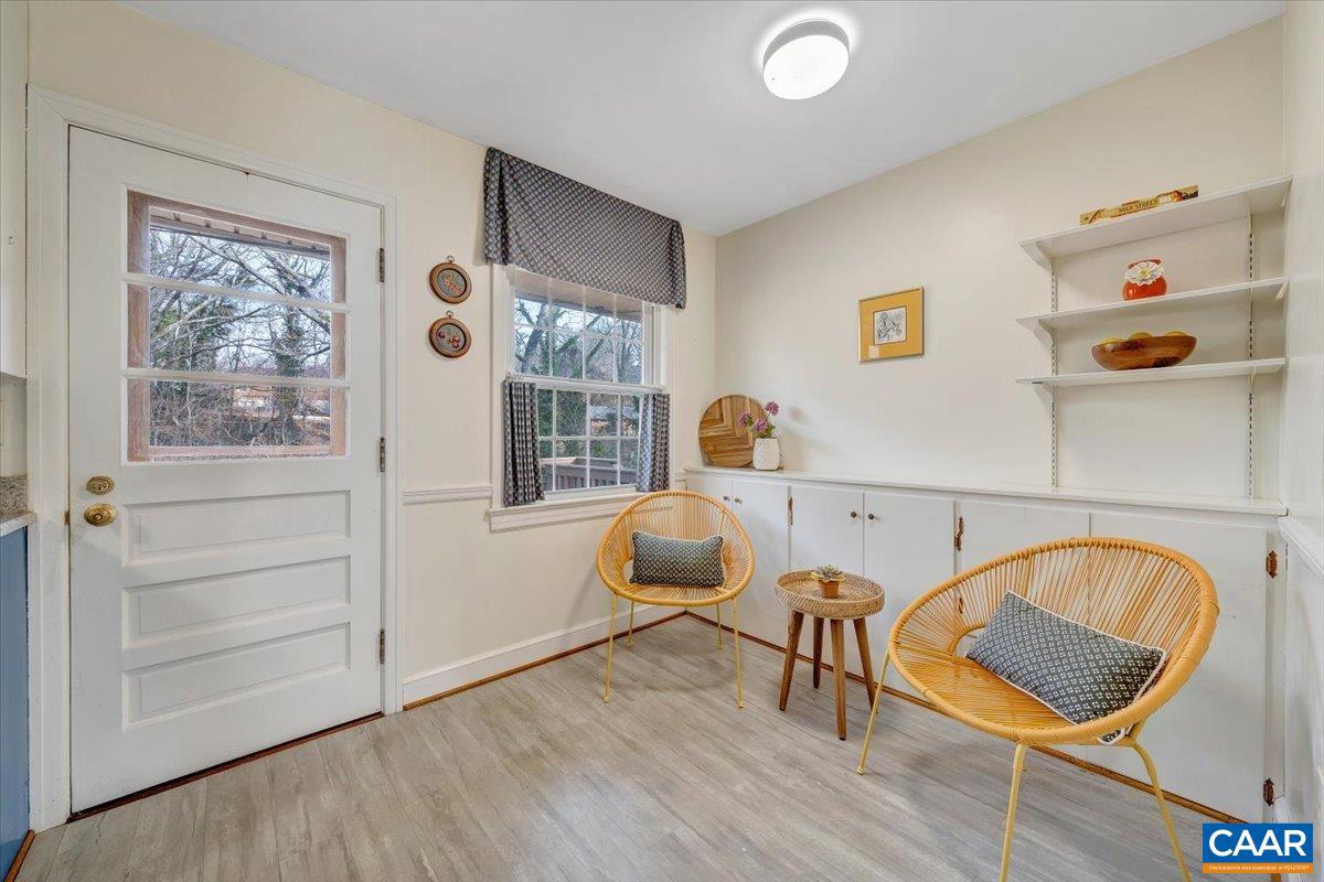 3558 SW HARTLAND RD, ROANOKE, Virginia 24015, 3 Bedrooms Bedrooms, ,2 BathroomsBathrooms,Residential,For sale,3558 SW HARTLAND RD,672294 MLS # 672294