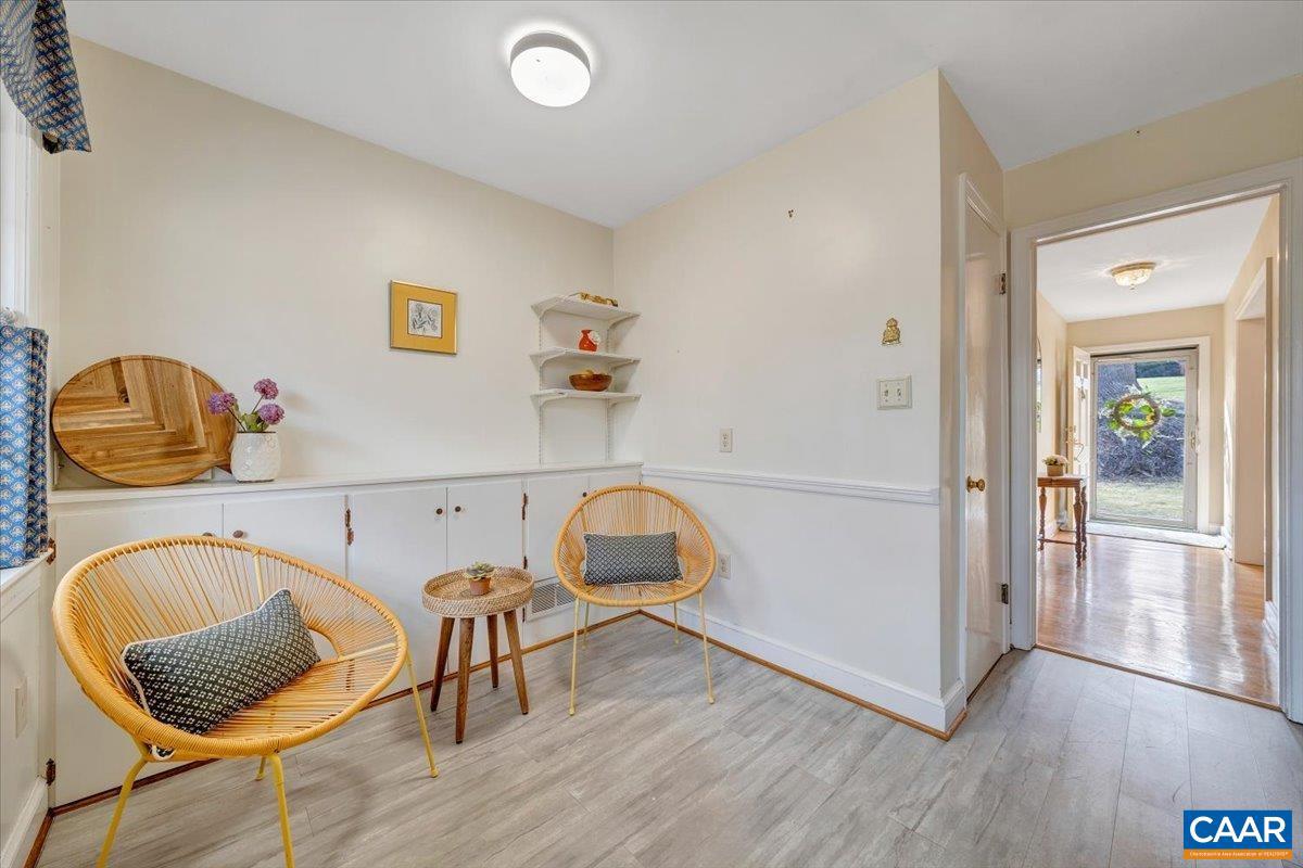 3558 SW HARTLAND RD, ROANOKE, Virginia 24015, 3 Bedrooms Bedrooms, ,2 BathroomsBathrooms,Residential,For sale,3558 SW HARTLAND RD,672294 MLS # 672294