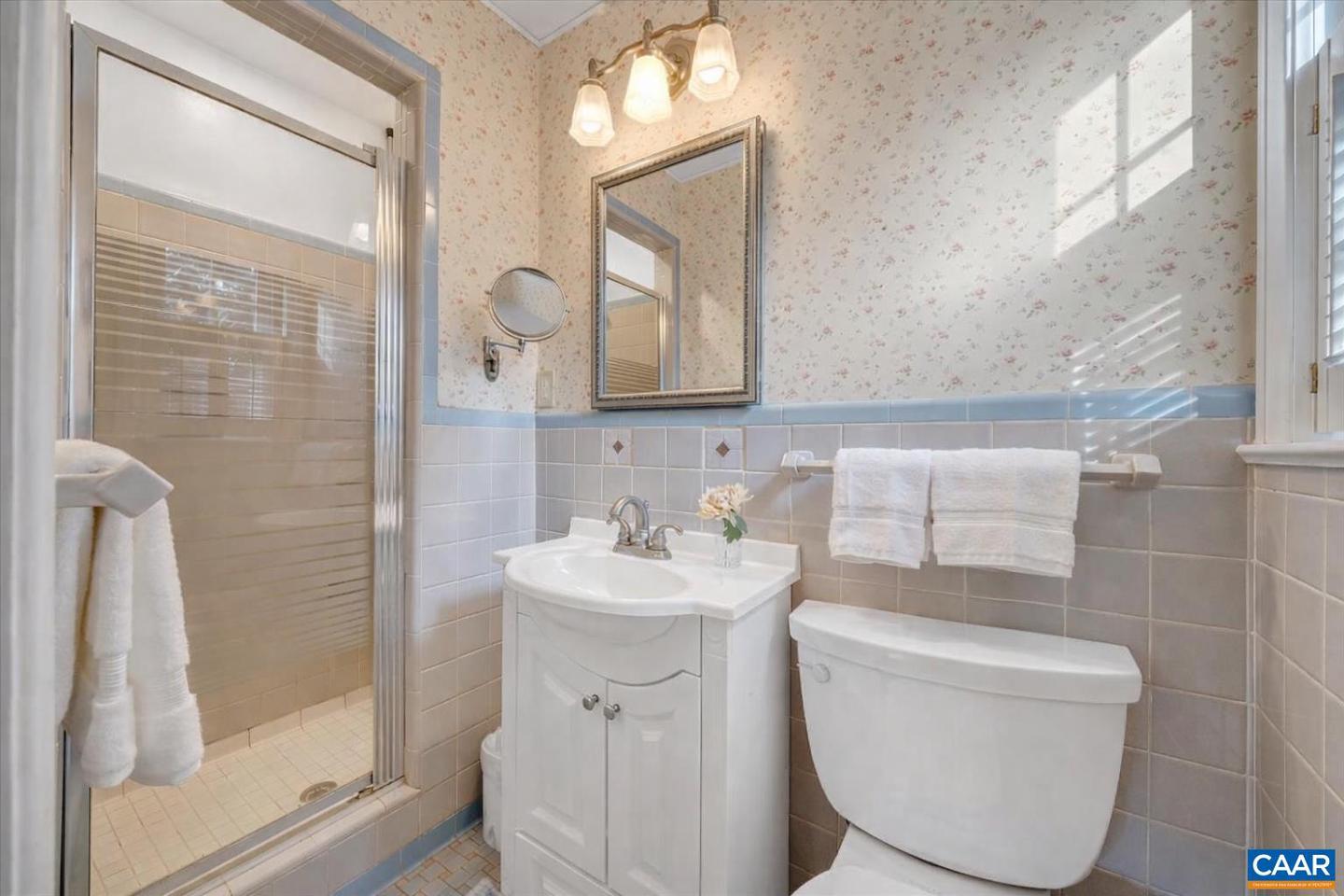 3558 SW HARTLAND RD, ROANOKE, Virginia 24015, 3 Bedrooms Bedrooms, ,2 BathroomsBathrooms,Residential,For sale,3558 SW HARTLAND RD,672294 MLS # 672294