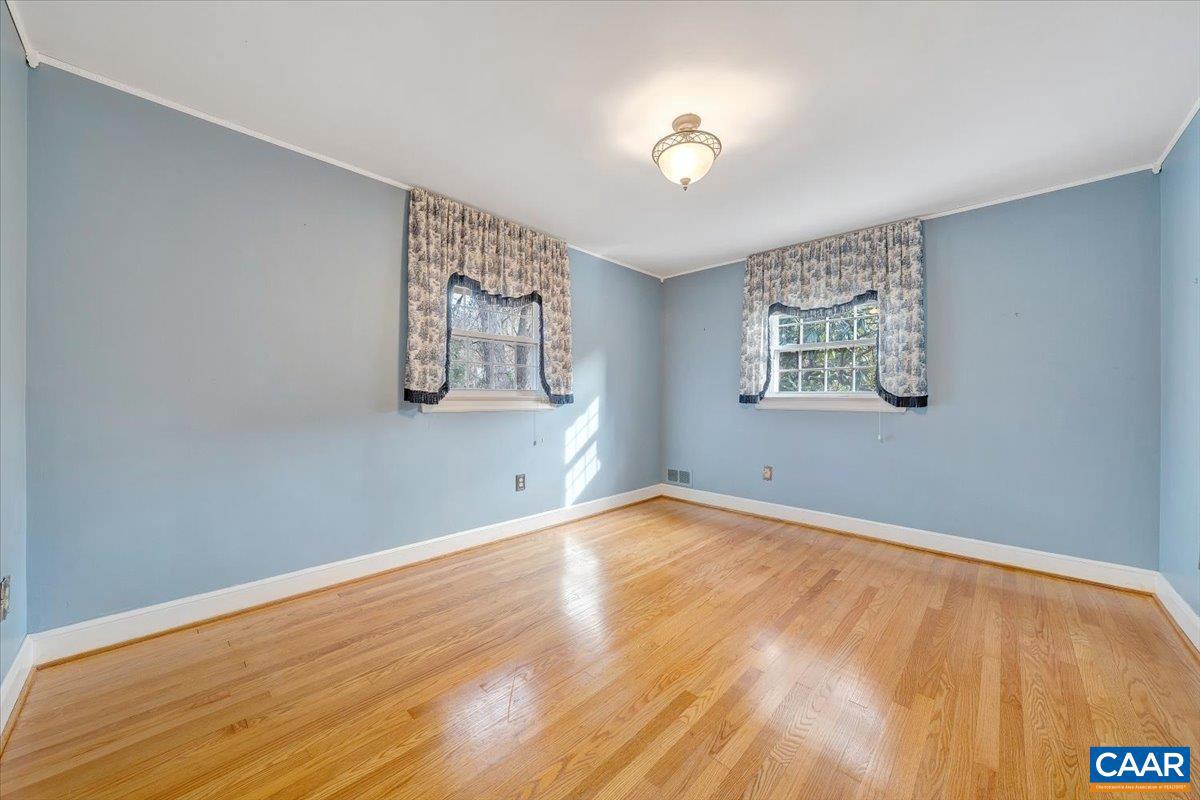 3558 SW HARTLAND RD, ROANOKE, Virginia 24015, 3 Bedrooms Bedrooms, ,2 BathroomsBathrooms,Residential,For sale,3558 SW HARTLAND RD,672294 MLS # 672294