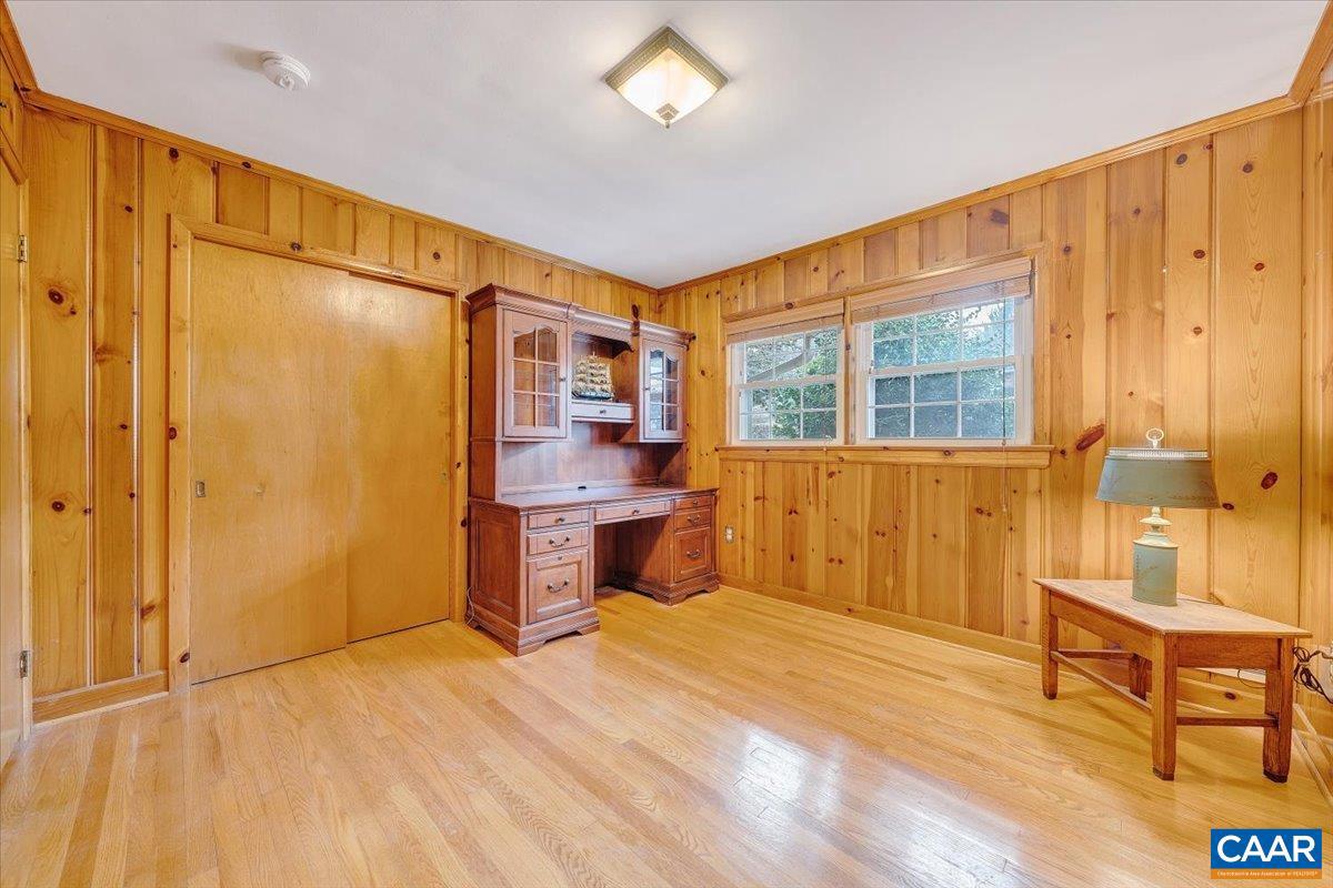 3558 SW HARTLAND RD, ROANOKE, Virginia 24015, 3 Bedrooms Bedrooms, ,2 BathroomsBathrooms,Residential,For sale,3558 SW HARTLAND RD,672294 MLS # 672294