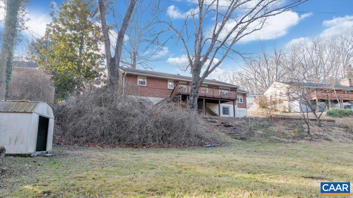 3558 SW HARTLAND RD, ROANOKE, Virginia 24015, 3 Bedrooms Bedrooms, ,2 BathroomsBathrooms,Residential,For sale,3558 SW HARTLAND RD,672294 MLS # 672294