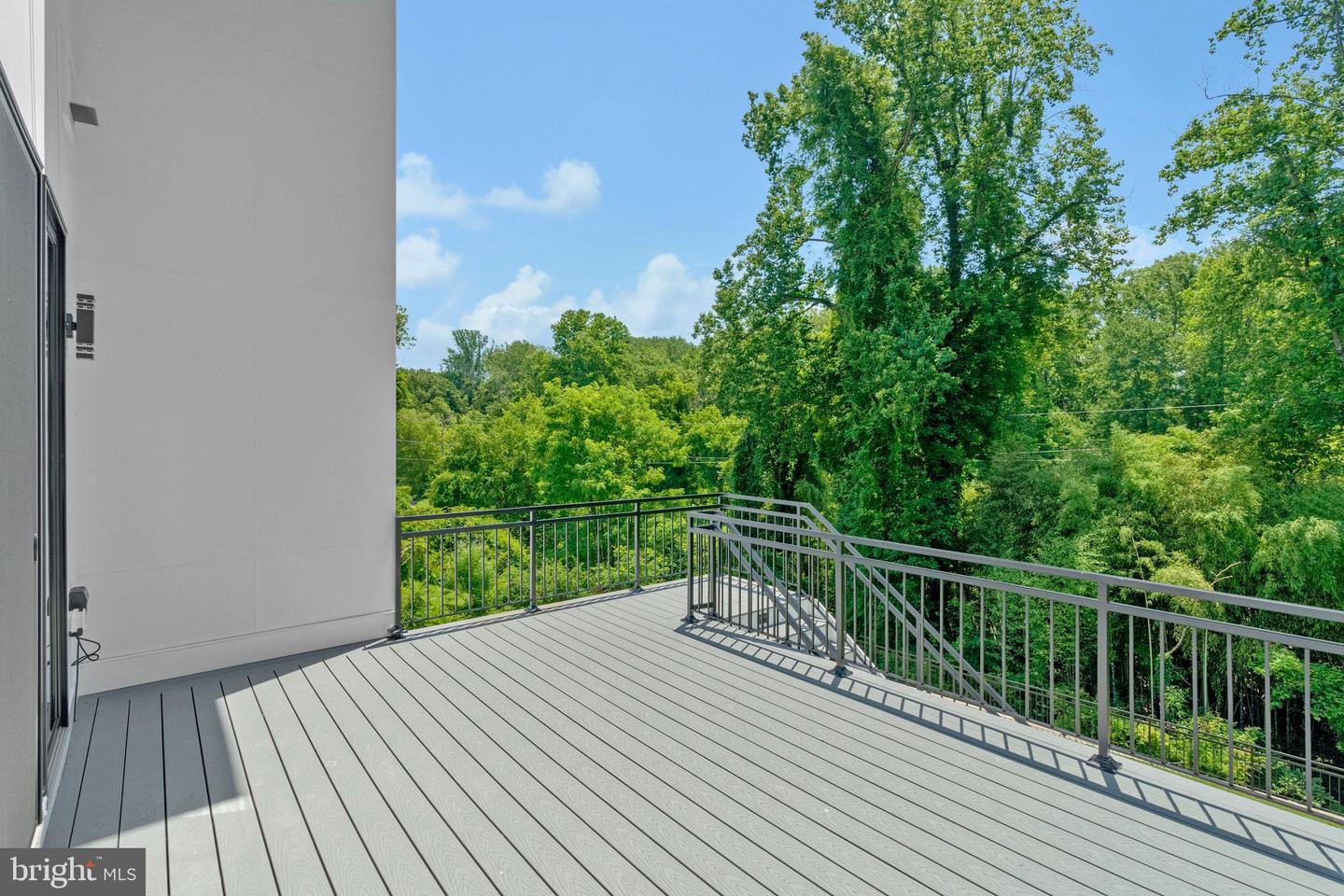 1434 WAGGAMAN CIR, MCLEAN, Virginia 22101, 6 Bedrooms Bedrooms, ,6 BathroomsBathrooms,Residential,For sale,1434 WAGGAMAN CIR,VAFX2284800 MLS # VAFX2284800