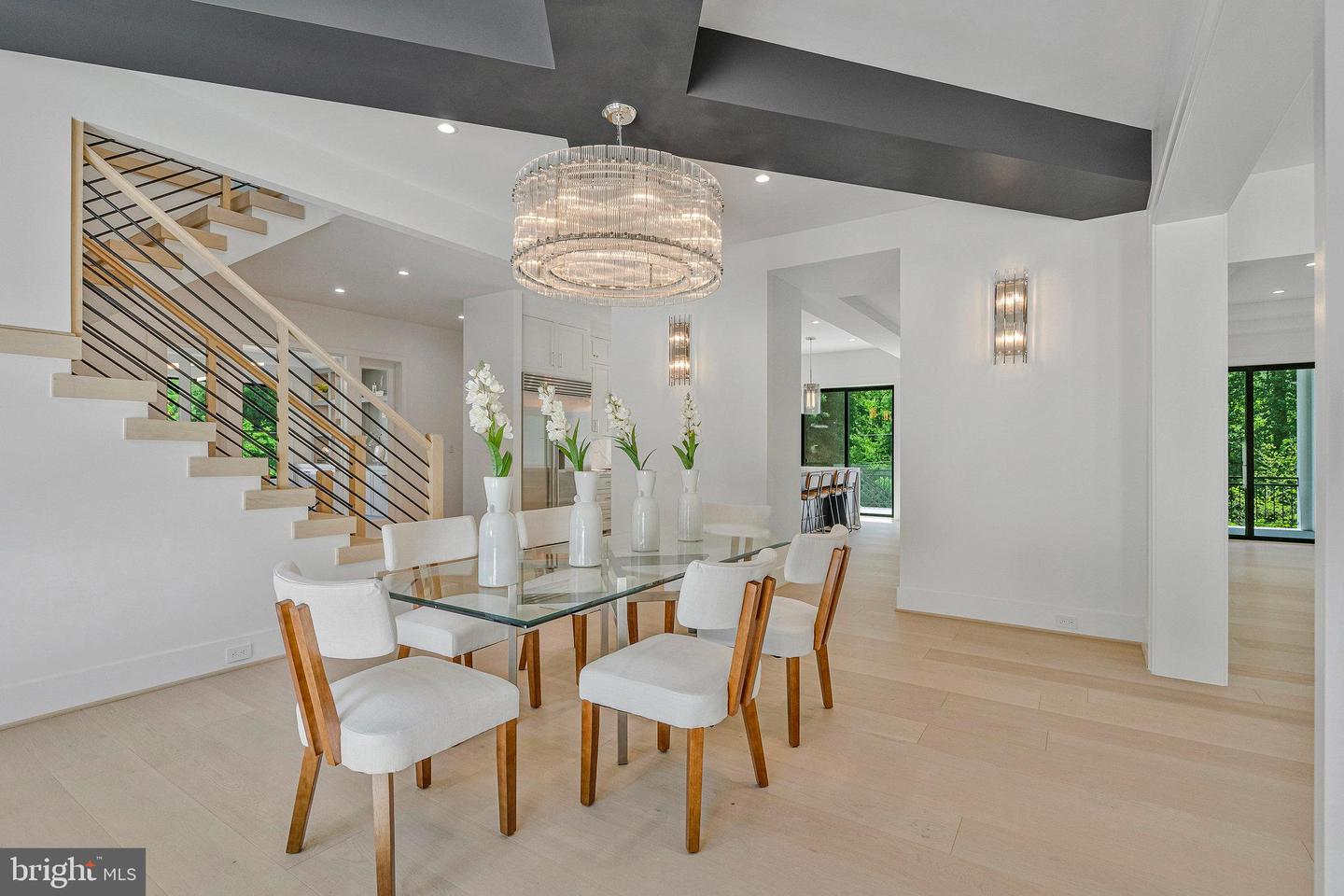 1434 WAGGAMAN CIR, MCLEAN, Virginia 22101, 6 Bedrooms Bedrooms, ,6 BathroomsBathrooms,Residential,For sale,1434 WAGGAMAN CIR,VAFX2284800 MLS # VAFX2284800