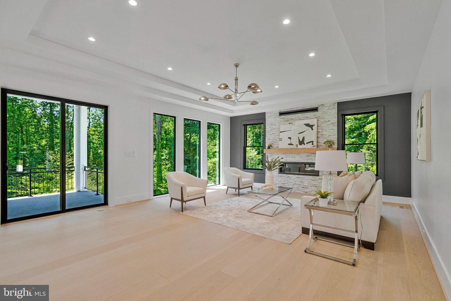 1434 WAGGAMAN CIR, MCLEAN, Virginia 22101, 6 Bedrooms Bedrooms, ,6 BathroomsBathrooms,Residential,For sale,1434 WAGGAMAN CIR,VAFX2284800 MLS # VAFX2284800