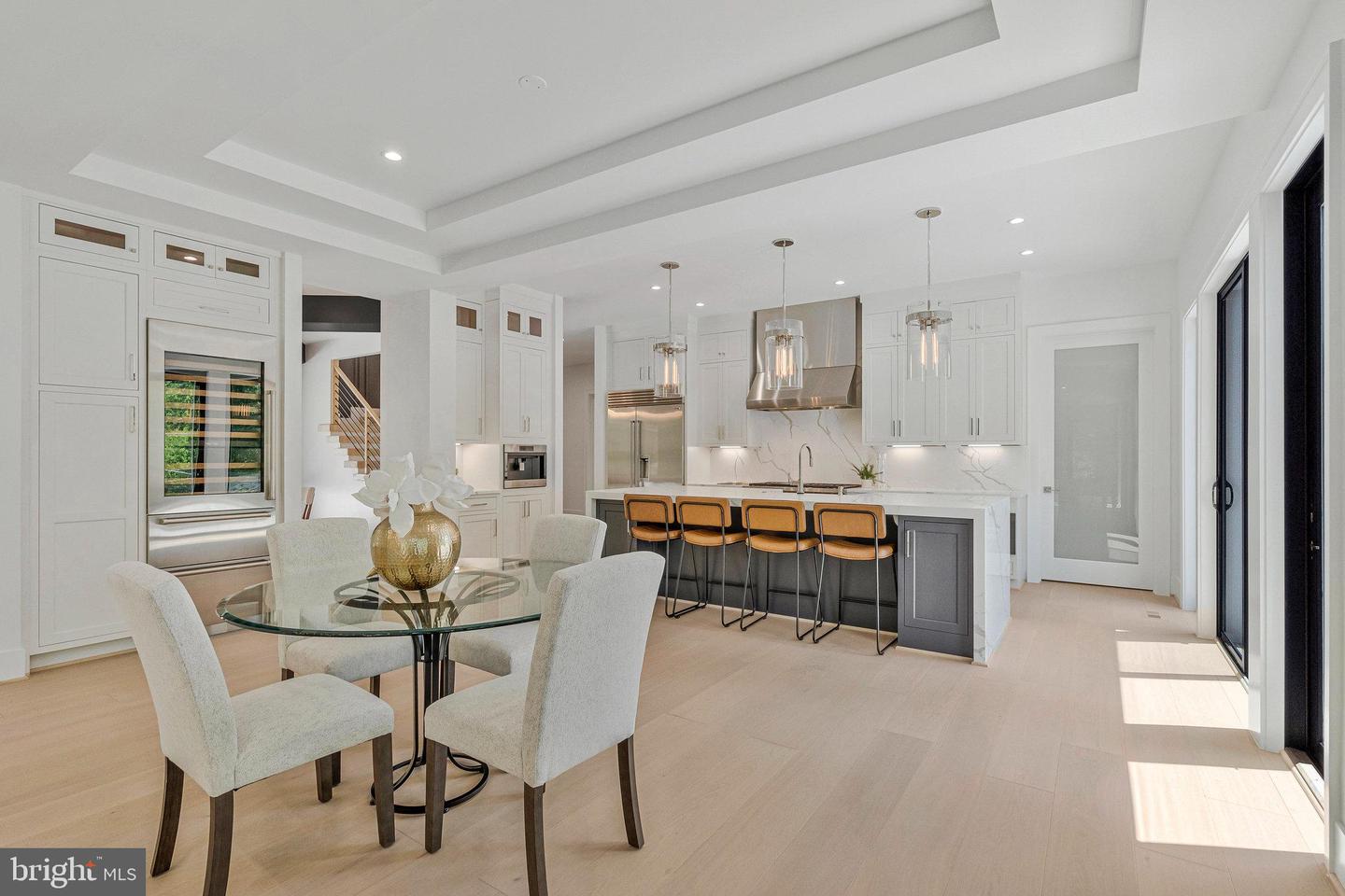 1434 WAGGAMAN CIR, MCLEAN, Virginia 22101, 6 Bedrooms Bedrooms, ,6 BathroomsBathrooms,Residential,For sale,1434 WAGGAMAN CIR,VAFX2284800 MLS # VAFX2284800