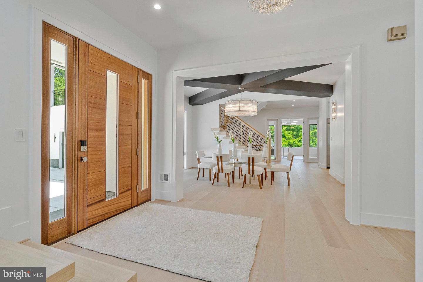 1434 WAGGAMAN CIR, MCLEAN, Virginia 22101, 6 Bedrooms Bedrooms, ,6 BathroomsBathrooms,Residential,For sale,1434 WAGGAMAN CIR,VAFX2284800 MLS # VAFX2284800