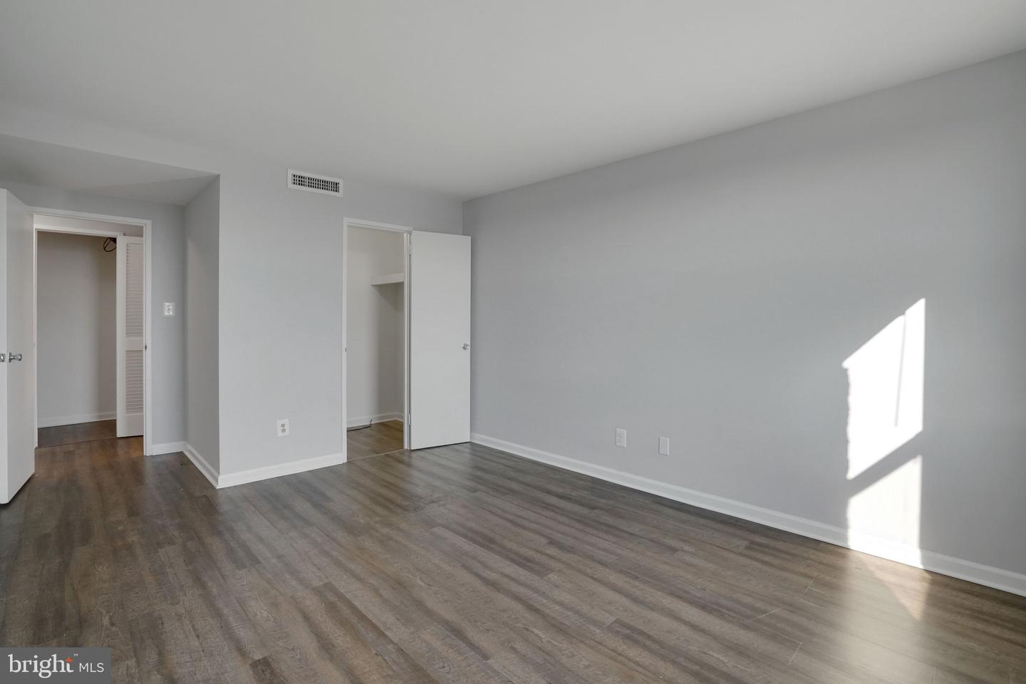 4600 DUKE ST #1613, ALEXANDRIA, Virginia 22304, 2 Bedrooms Bedrooms, ,1 BathroomBathrooms,Residential,For sale,4600 DUKE ST #1613,VAAX2052976 MLS # VAAX2052976