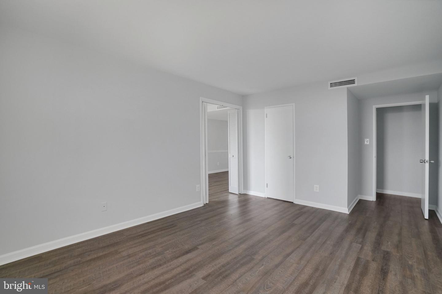 4600 DUKE ST #1613, ALEXANDRIA, Virginia 22304, 2 Bedrooms Bedrooms, ,1 BathroomBathrooms,Residential,For sale,4600 DUKE ST #1613,VAAX2052976 MLS # VAAX2052976