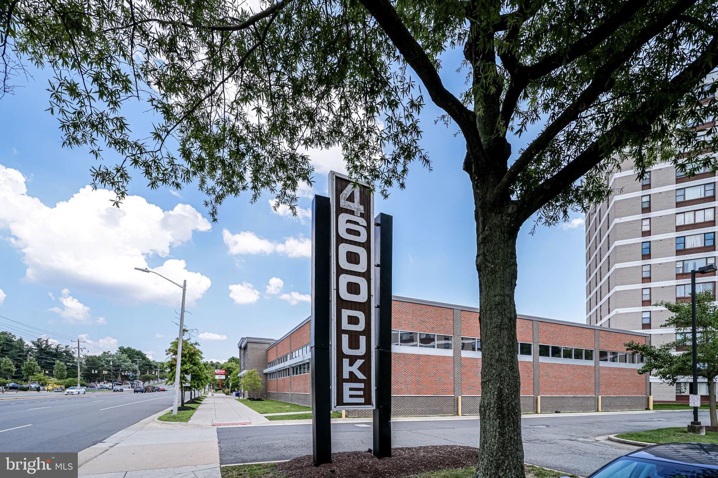 4600 DUKE ST #1613, ALEXANDRIA, Virginia 22304, 2 Bedrooms Bedrooms, ,1 BathroomBathrooms,Residential,For sale,4600 DUKE ST #1613,VAAX2052976 MLS # VAAX2052976