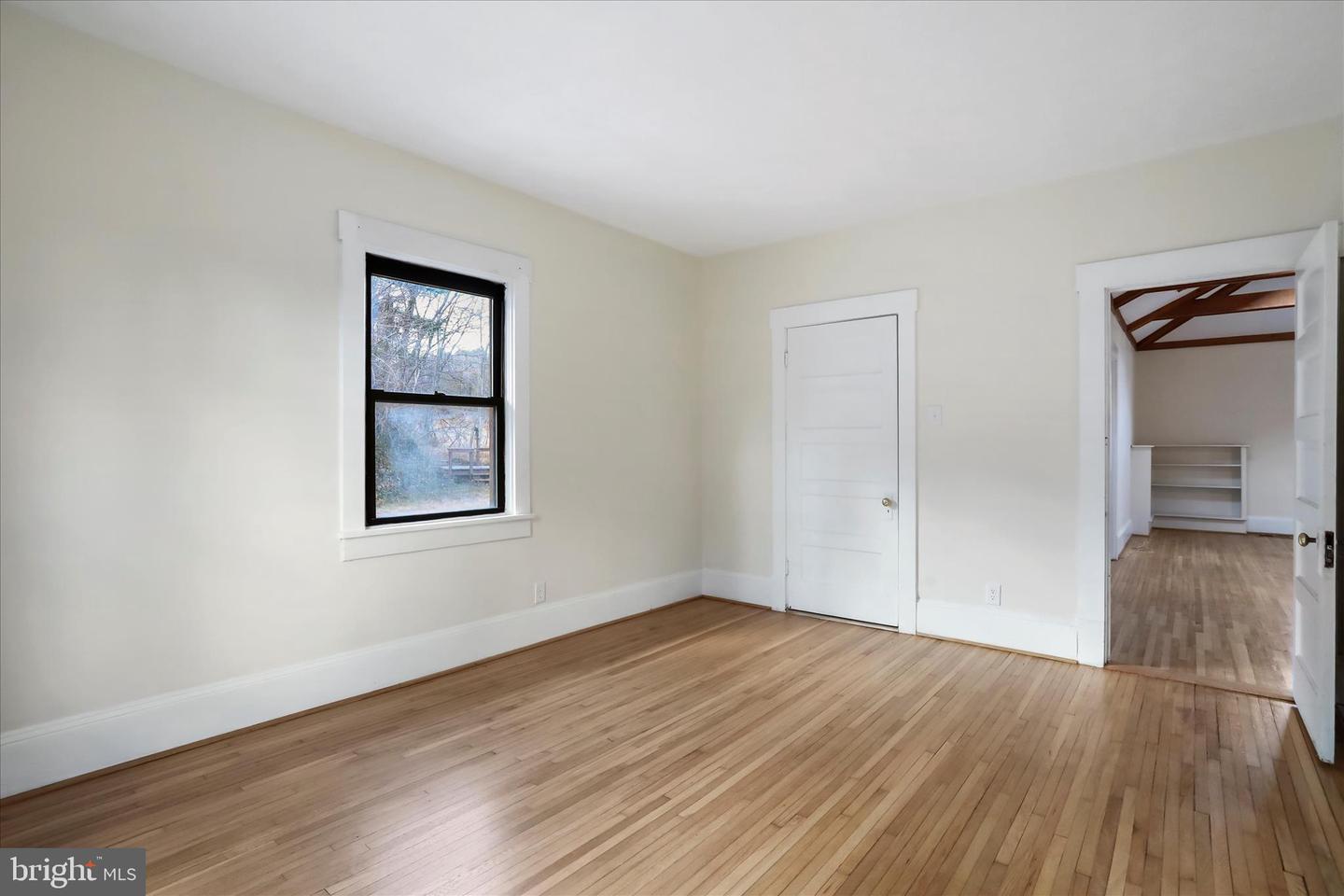 84 FUNK RD, STRASBURG, Virginia 22657, 2 Bedrooms Bedrooms, ,1 BathroomBathrooms,Residential,For sale,84 FUNK RD,VASH2013316 MLS # VASH2013316