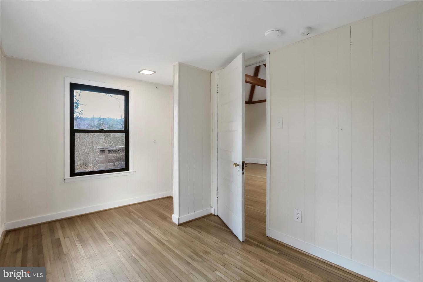 84 FUNK RD, STRASBURG, Virginia 22657, 2 Bedrooms Bedrooms, ,1 BathroomBathrooms,Residential,For sale,84 FUNK RD,VASH2013316 MLS # VASH2013316