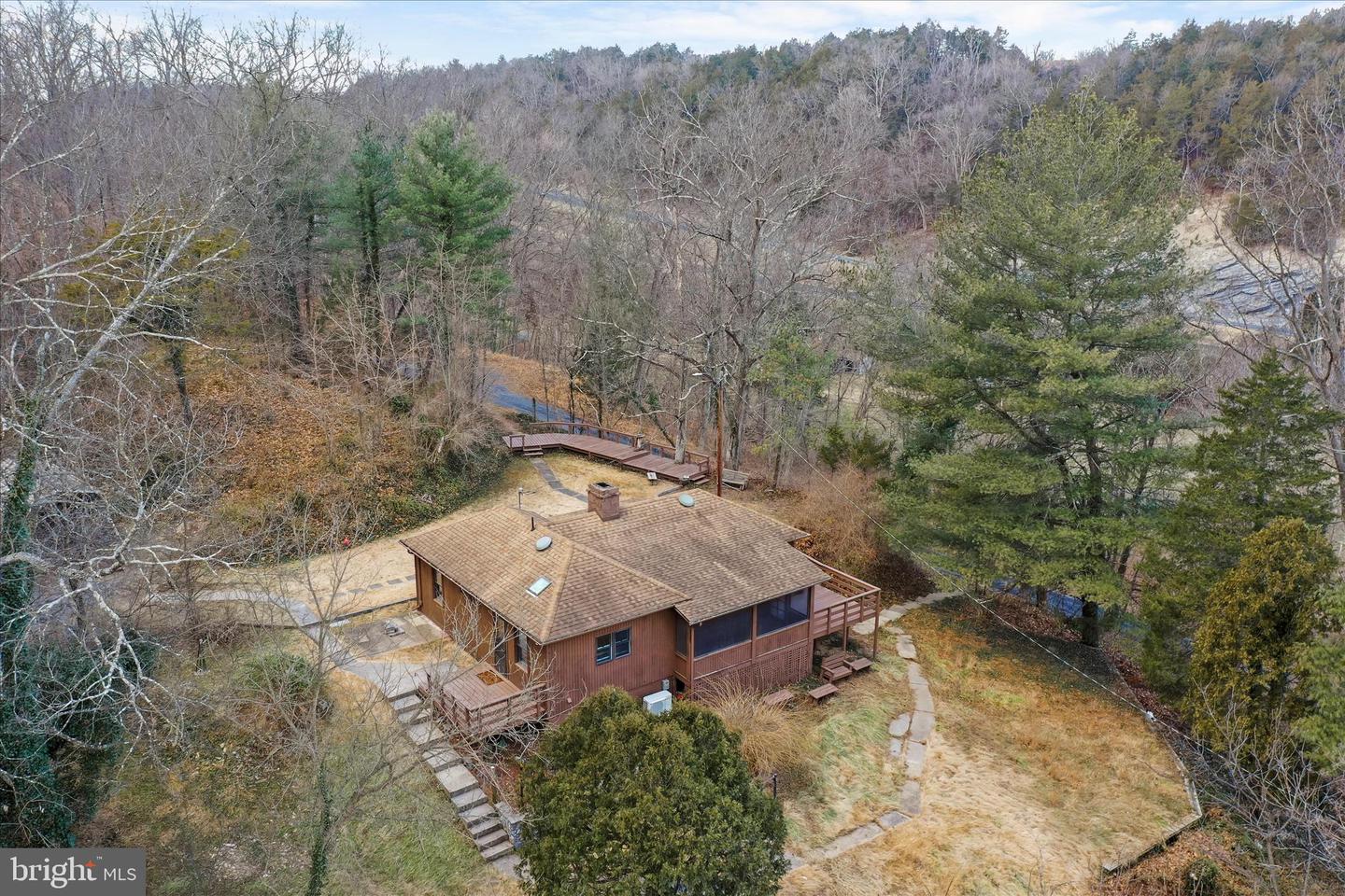 84 FUNK RD, STRASBURG, Virginia 22657, 2 Bedrooms Bedrooms, ,1 BathroomBathrooms,Residential,For sale,84 FUNK RD,VASH2013316 MLS # VASH2013316