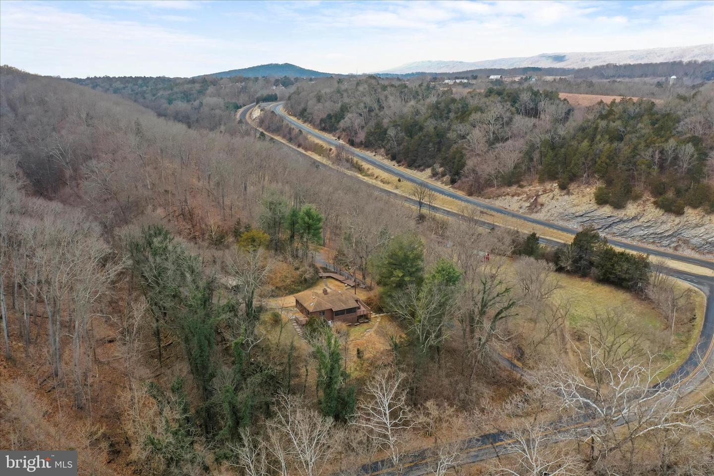 84 FUNK RD, STRASBURG, Virginia 22657, 2 Bedrooms Bedrooms, ,1 BathroomBathrooms,Residential,For sale,84 FUNK RD,VASH2013316 MLS # VASH2013316