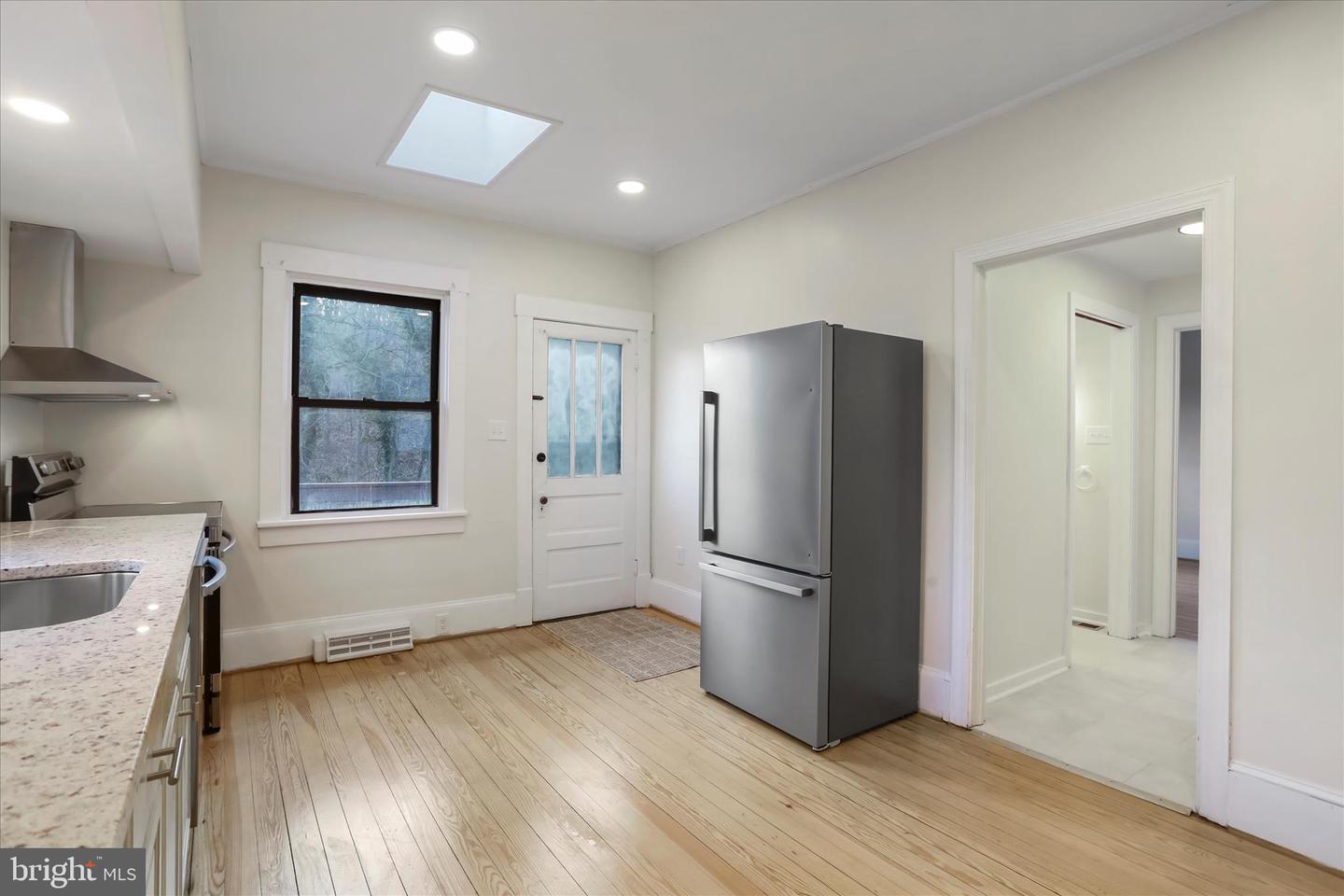 84 FUNK RD, STRASBURG, Virginia 22657, 2 Bedrooms Bedrooms, ,1 BathroomBathrooms,Residential,For sale,84 FUNK RD,VASH2013316 MLS # VASH2013316