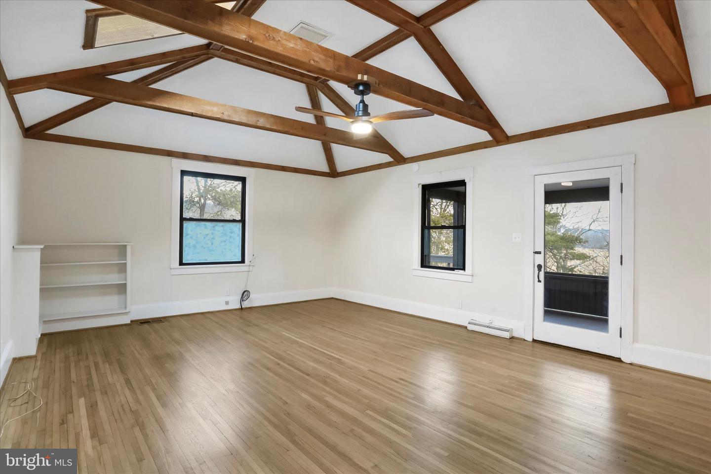 84 FUNK RD, STRASBURG, Virginia 22657, 2 Bedrooms Bedrooms, ,1 BathroomBathrooms,Residential,For sale,84 FUNK RD,VASH2013316 MLS # VASH2013316