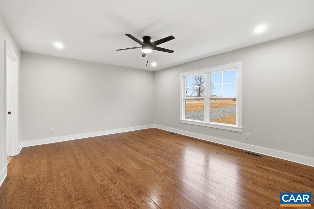 25911 N JAMES MADISON HWY, NEW CANTON, Virginia 23123, 3 Bedrooms Bedrooms, ,2 BathroomsBathrooms,Residential,For sale,25911 N JAMES MADISON HWY,672296 MLS # 672296