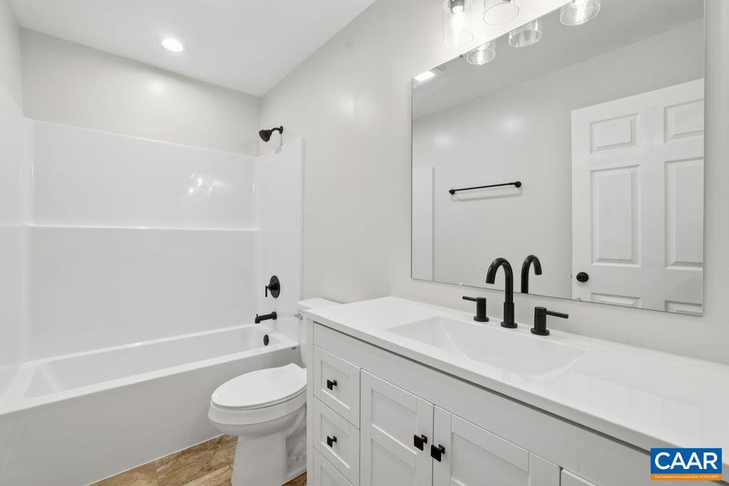 25911 N JAMES MADISON HWY, NEW CANTON, Virginia 23123, 3 Bedrooms Bedrooms, ,2 BathroomsBathrooms,Residential,For sale,25911 N JAMES MADISON HWY,672296 MLS # 672296