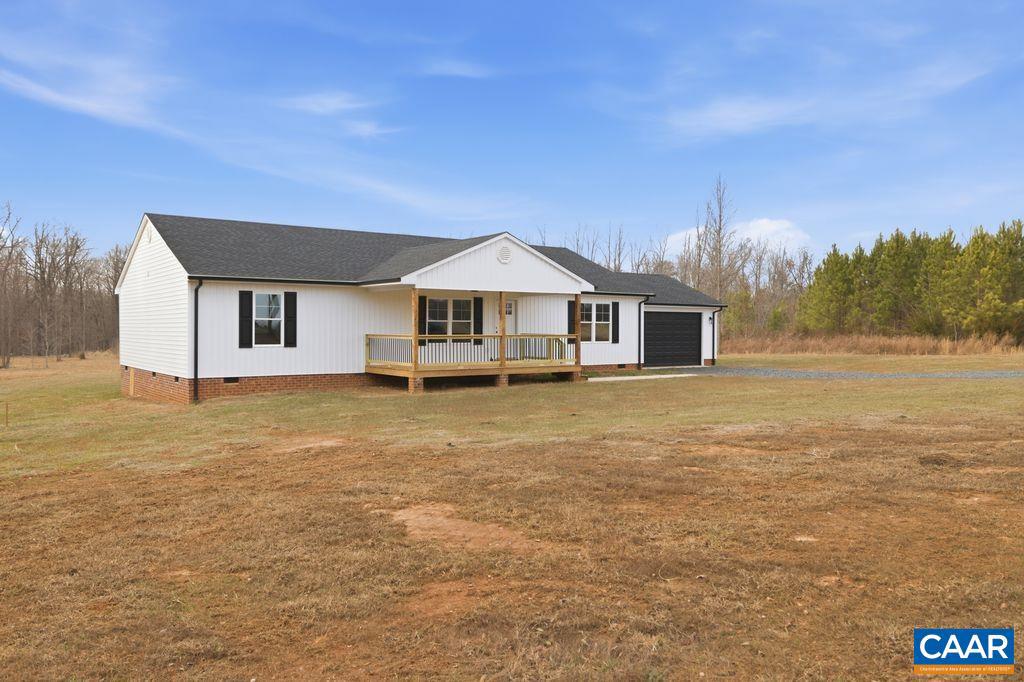 25911 N JAMES MADISON HWY, NEW CANTON, Virginia 23123, 3 Bedrooms Bedrooms, ,2 BathroomsBathrooms,Residential,For sale,25911 N JAMES MADISON HWY,672296 MLS # 672296