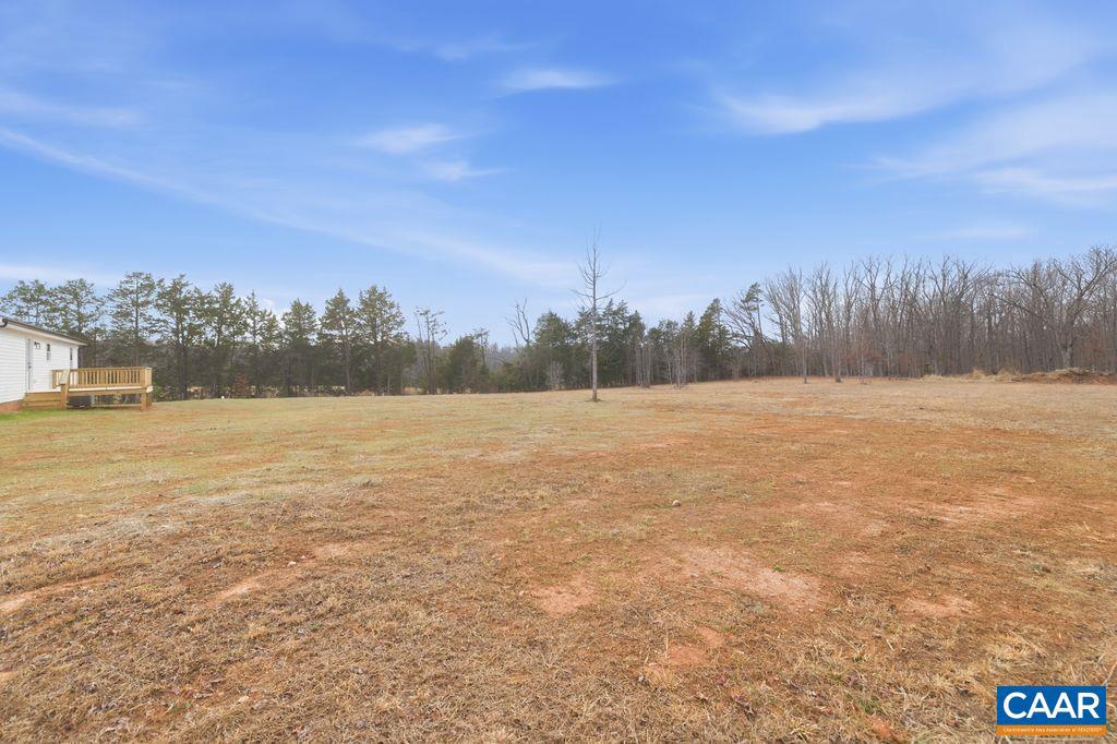 25911 N JAMES MADISON HWY, NEW CANTON, Virginia 23123, 3 Bedrooms Bedrooms, ,2 BathroomsBathrooms,Residential,For sale,25911 N JAMES MADISON HWY,672296 MLS # 672296