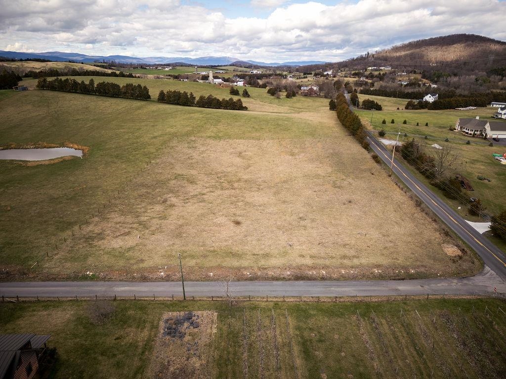 0 NAKED CREEK HOLLOW RD, WEYERS CAVE, Virginia 24486, ,Land,0 NAKED CREEK HOLLOW RD,672313 MLS # 672313 0 NAKED CREEK HOLLOW RD, WEYERS CAVE, Virginia 24486, ,Land,0 NAKED CREEK HOLLOW RD,672313 MLS # 672313