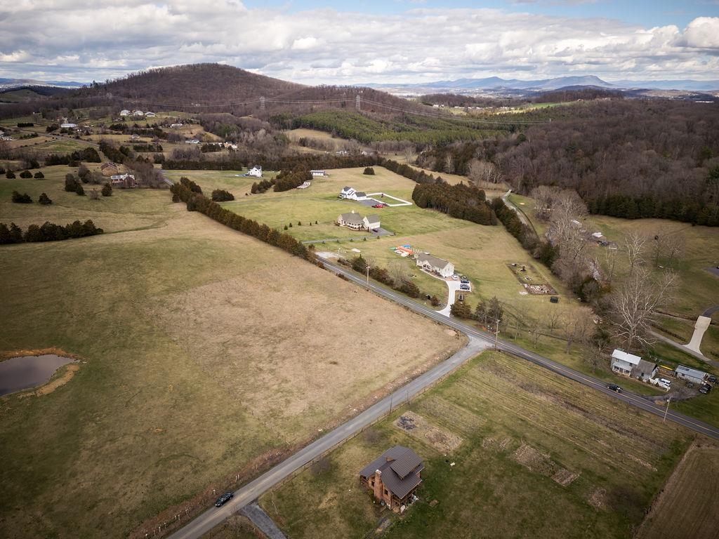 0 NAKED CREEK HOLLOW RD, WEYERS CAVE, Virginia 24486, ,Land,0 NAKED CREEK HOLLOW RD,672313 MLS # 672313 0 NAKED CREEK HOLLOW RD, WEYERS CAVE, Virginia 24486, ,Land,0 NAKED CREEK HOLLOW RD,672313 MLS # 672313