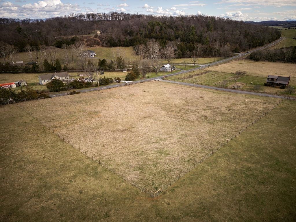 0 NAKED CREEK HOLLOW RD, WEYERS CAVE, Virginia 24486, ,Land,0 NAKED CREEK HOLLOW RD,672313 MLS # 672313 0 NAKED CREEK HOLLOW RD, WEYERS CAVE, Virginia 24486, ,Land,0 NAKED CREEK HOLLOW RD,672313 MLS # 672313