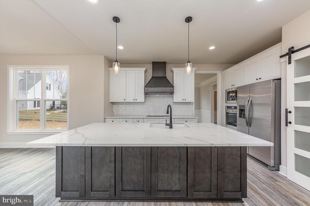 15206 LOST HORIZON LN, FREDERICKSBURG, Virginia 22407, 4 Bedrooms Bedrooms, ,4 BathroomsBathrooms,Residential,15206 LOST HORIZON LN,VASP2037928 MLS # VASP2037928