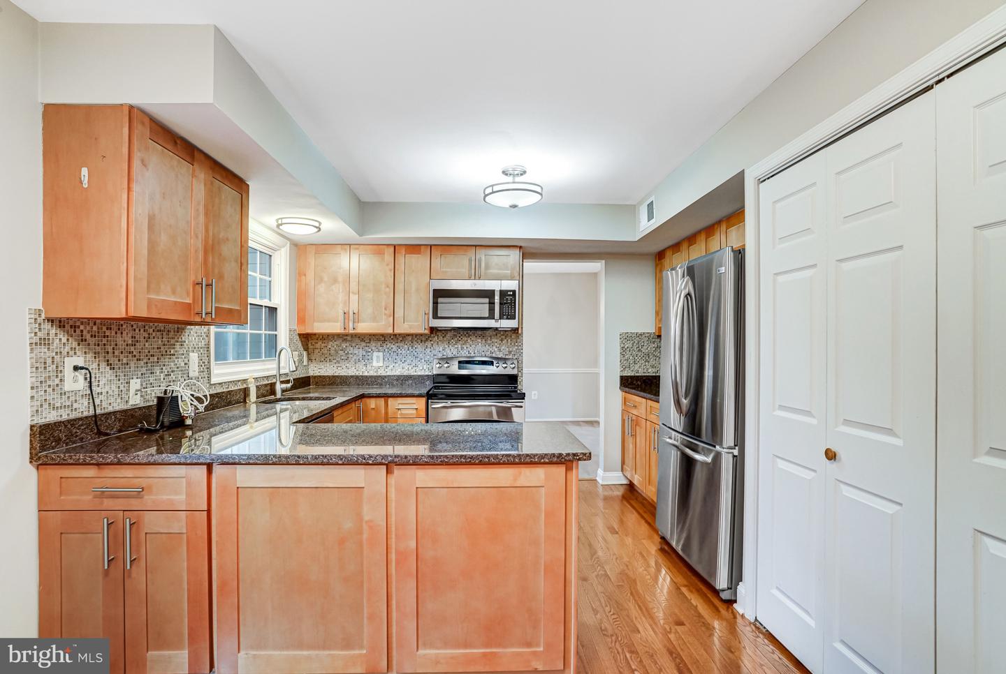 10848 BURR OAK WAY, BURKE, Virginia 22015, 5 Bedrooms Bedrooms, ,2 BathroomsBathrooms,Residential,For sale,10848 BURR OAK WAY,VAFX2270012 MLS # VAFX2270012 10848 BURR OAK WAY, BURKE, Virginia 22015, 5 Bedrooms Bedrooms, ,2 BathroomsBathrooms,Residential,For sale,10848 BURR OAK WAY,VAFX2270012 MLS # VAFX2270012