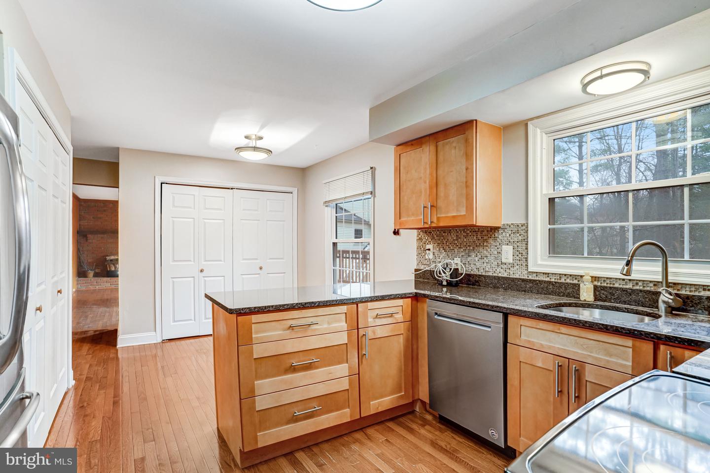 10848 BURR OAK WAY, BURKE, Virginia 22015, 5 Bedrooms Bedrooms, ,2 BathroomsBathrooms,Residential,For sale,10848 BURR OAK WAY,VAFX2270012 MLS # VAFX2270012 10848 BURR OAK WAY, BURKE, Virginia 22015, 5 Bedrooms Bedrooms, ,2 BathroomsBathrooms,Residential,For sale,10848 BURR OAK WAY,VAFX2270012 MLS # VAFX2270012