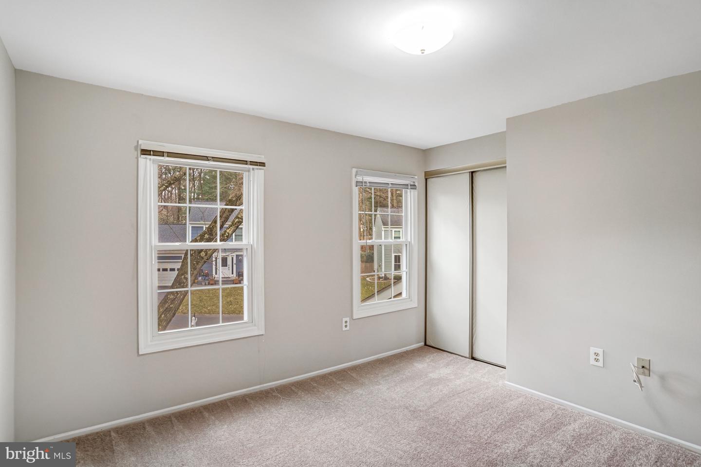 10848 BURR OAK WAY, BURKE, Virginia 22015, 5 Bedrooms Bedrooms, ,2 BathroomsBathrooms,Residential,For sale,10848 BURR OAK WAY,VAFX2270012 MLS # VAFX2270012 10848 BURR OAK WAY, BURKE, Virginia 22015, 5 Bedrooms Bedrooms, ,2 BathroomsBathrooms,Residential,For sale,10848 BURR OAK WAY,VAFX2270012 MLS # VAFX2270012