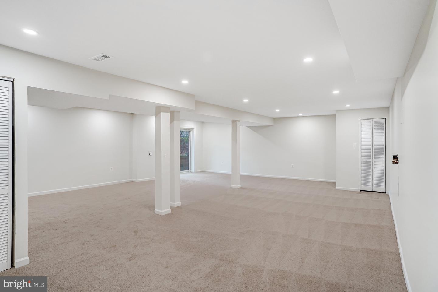 10848 BURR OAK WAY, BURKE, Virginia 22015, 5 Bedrooms Bedrooms, ,2 BathroomsBathrooms,Residential,For sale,10848 BURR OAK WAY,VAFX2270012 MLS # VAFX2270012 10848 BURR OAK WAY, BURKE, Virginia 22015, 5 Bedrooms Bedrooms, ,2 BathroomsBathrooms,Residential,For sale,10848 BURR OAK WAY,VAFX2270012 MLS # VAFX2270012