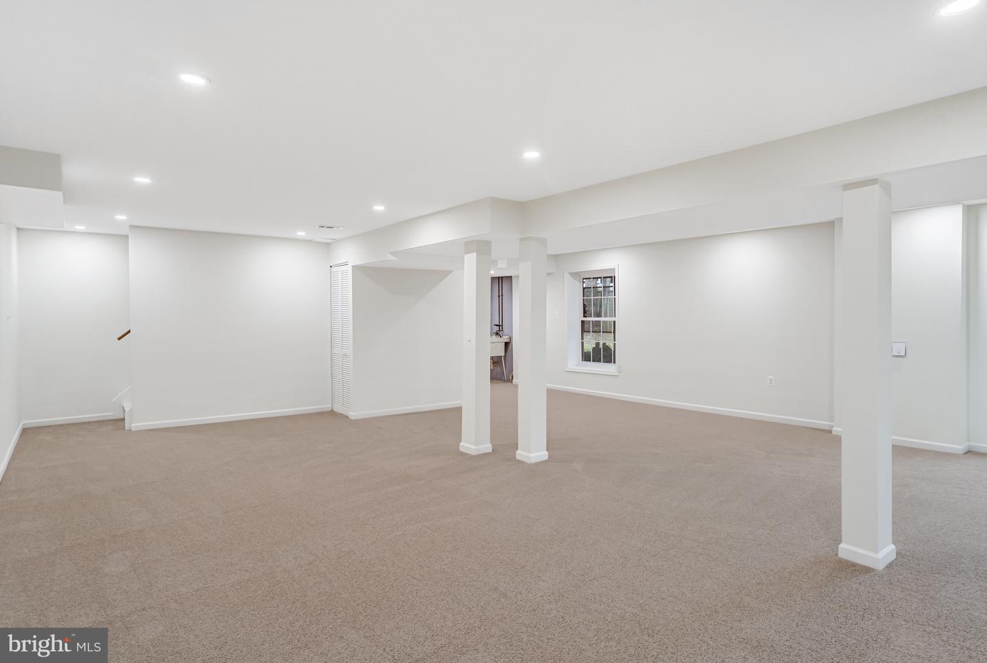 10848 BURR OAK WAY, BURKE, Virginia 22015, 5 Bedrooms Bedrooms, ,2 BathroomsBathrooms,Residential,For sale,10848 BURR OAK WAY,VAFX2270012 MLS # VAFX2270012 10848 BURR OAK WAY, BURKE, Virginia 22015, 5 Bedrooms Bedrooms, ,2 BathroomsBathrooms,Residential,For sale,10848 BURR OAK WAY,VAFX2270012 MLS # VAFX2270012